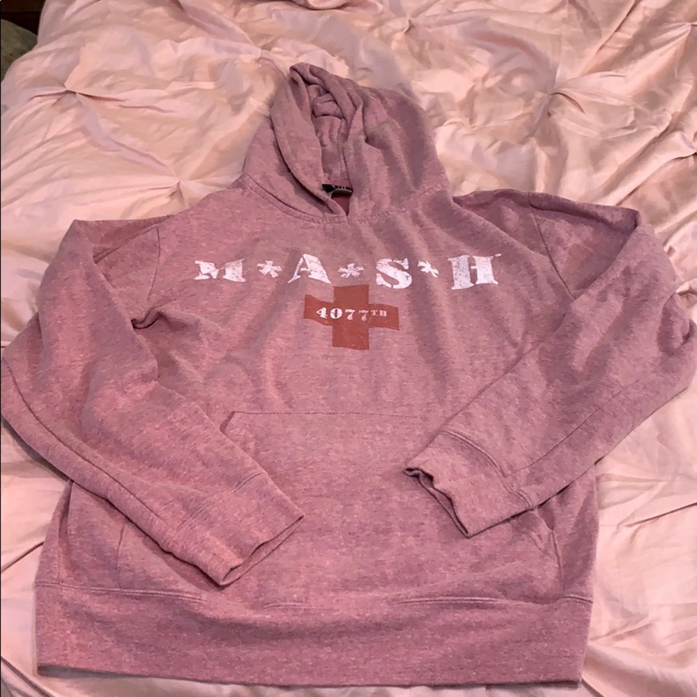M*A**S*H 4077 hoodie. Fun raspberry color.